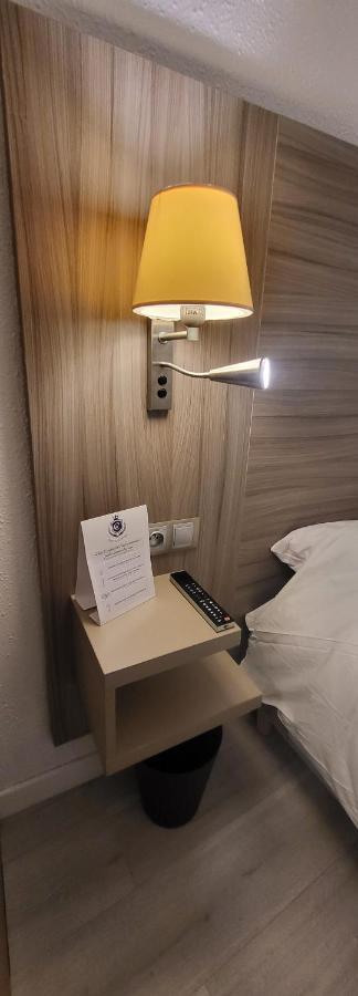 Crystal Hotel Saint Denis Basilique Екстер'єр фото